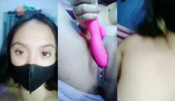 Nonton Bokep: Miss Athena Ketagihan Colmek Pakai Sex Toys Geter