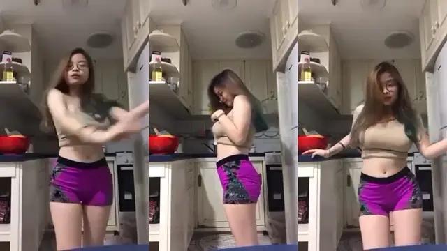 Wajib gunakan kata (Nonton Bokep) di paling depan lalu diikuti oleh ABG Tobrut Bugil di Kamar